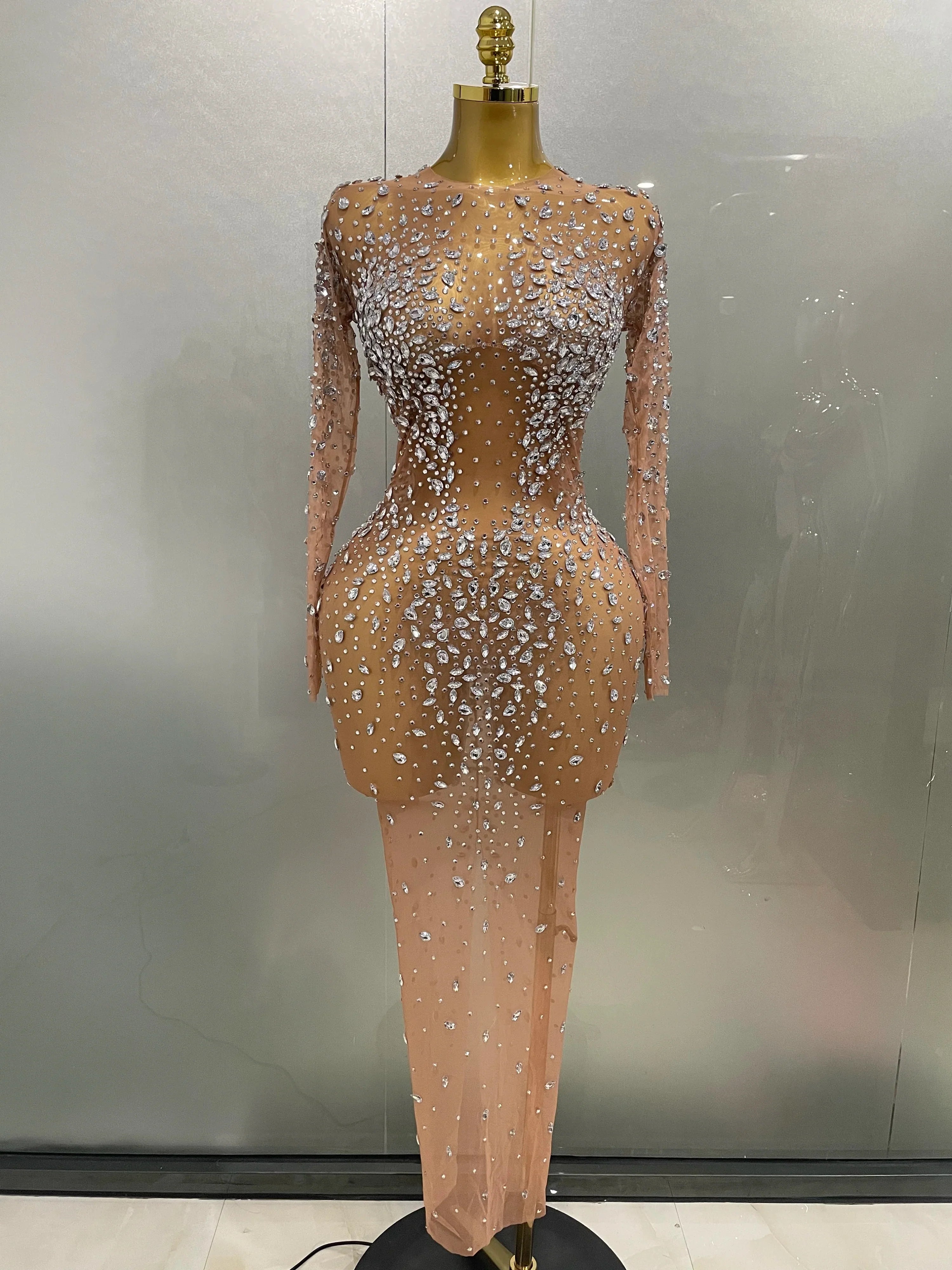Purple Revealing Party Dresses 2025 Glamorous Rhinestone Birthday Party  Stage Dress Women's Deep V Sexy Sequins
