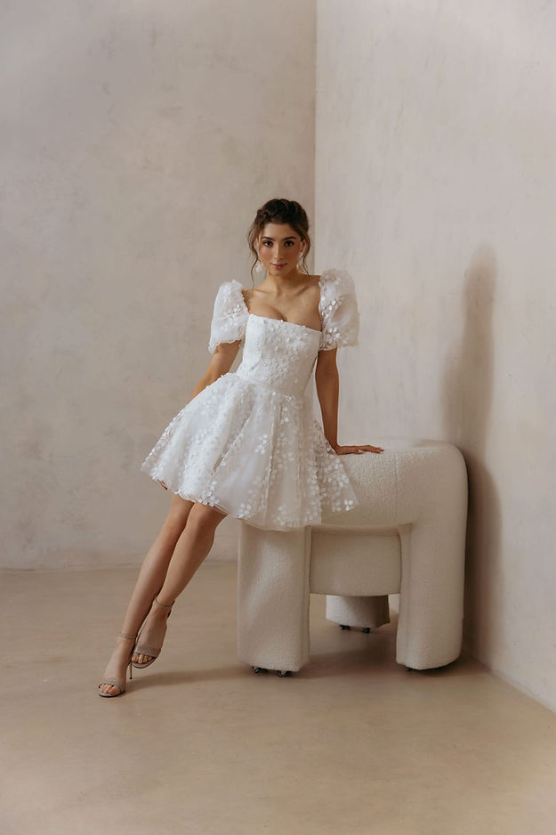 Mini abiti da sposa in pizzo Mini abiti da sposa SULLO SUBILE SUCCHI SUCCHI SEGNA PARTY CAPPETTO UNA LINEA VEStitido senza retro