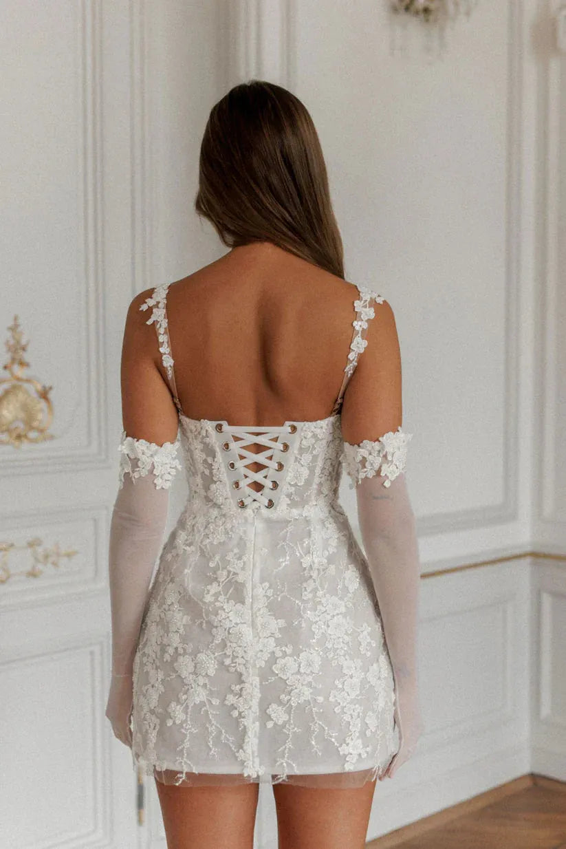 Lace Spaghetti Strap A-Line Appliques robes de soirée Up to Thigh Length Evening Dresses Wedding Party Wedding Dress Satin