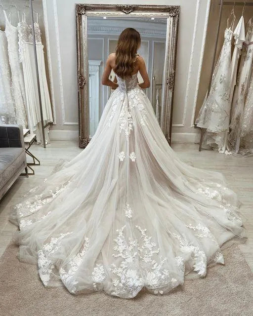 Sweetheart Lace Wedding Dresses Princess Sleeveless Appliques Elegant Long Brdie Dress 2022 Boho Prom Bridal Gowns Custom Color Boho