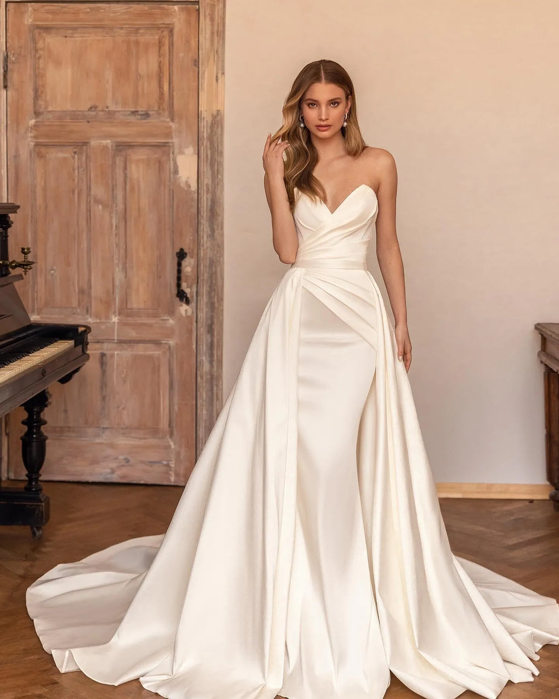 Sexy Satin Off Shoulder Wedding Dresses With Detachable Train Sweetheart A-Line White/Ivory Bridal Gowns vestidos de novia Ivory Satin