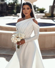 Gorgeously Mermaid Satin Wedding Dresses For Bride Elegant Court Train Sexig enkel vacker bantning av bröllopsklänningar