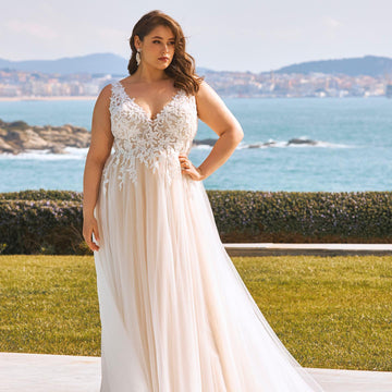 Beach Sleeveless Plus Size Wedding Dress V-Neck Backless Applique A-Line Bridal Gown Custom Made Vestidos De Novia