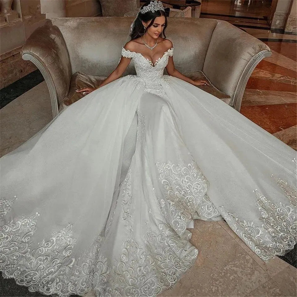 Poppy Luxury Boat Neck Mermaid Wedding Dresses Pearls Beaded Lace Appliques Bridal Gowns with Detachable Train champagne