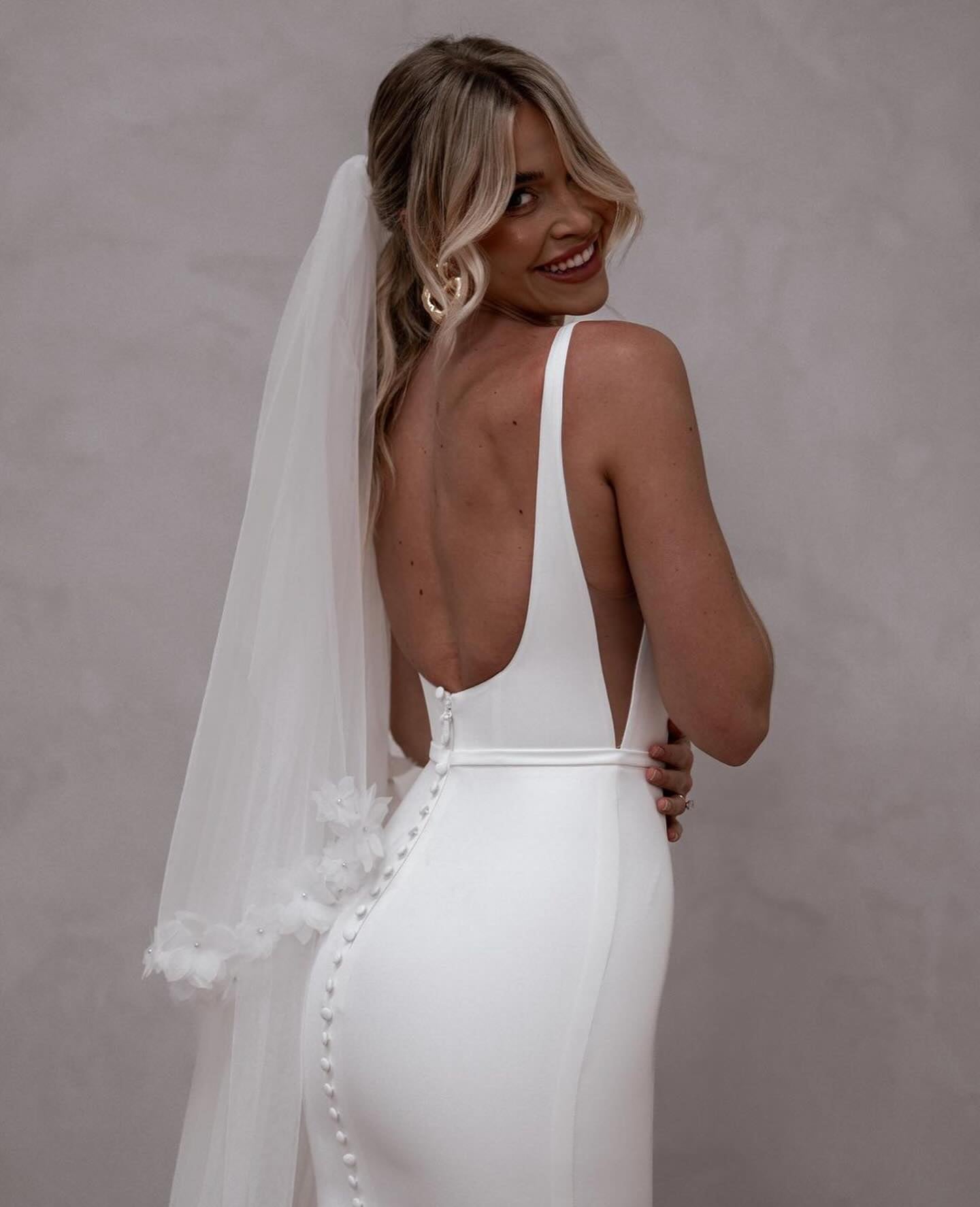 Sexy afneembare lange trein vierkante kraag trouwjurken elegante backless satijnen zeemeermin bruidsjurken vestidos de novia