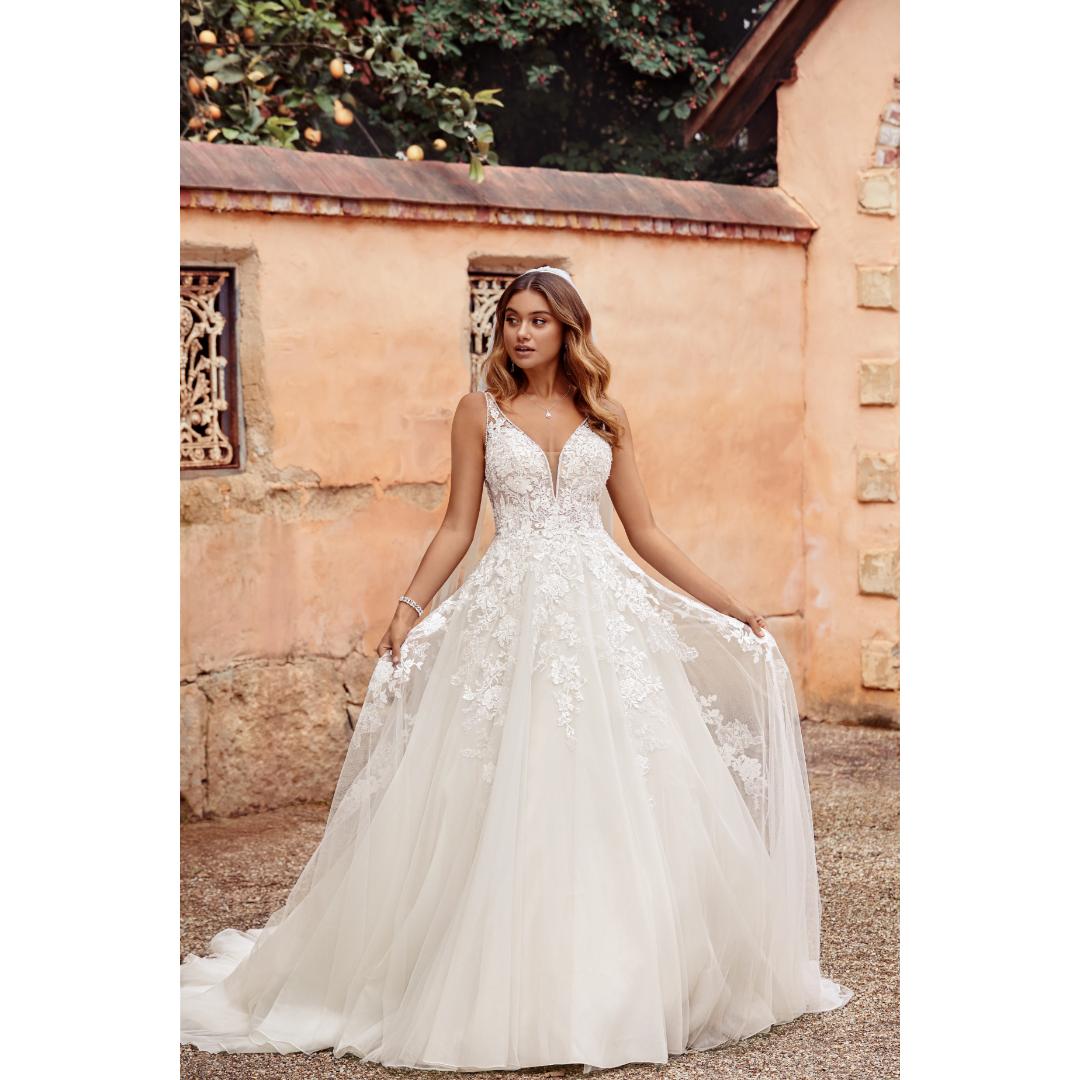 Robe De Mariée élégante style Boho, pour femmes, col en v, avec des Appliques en dentelle perlée, dos nu, en Tulle 