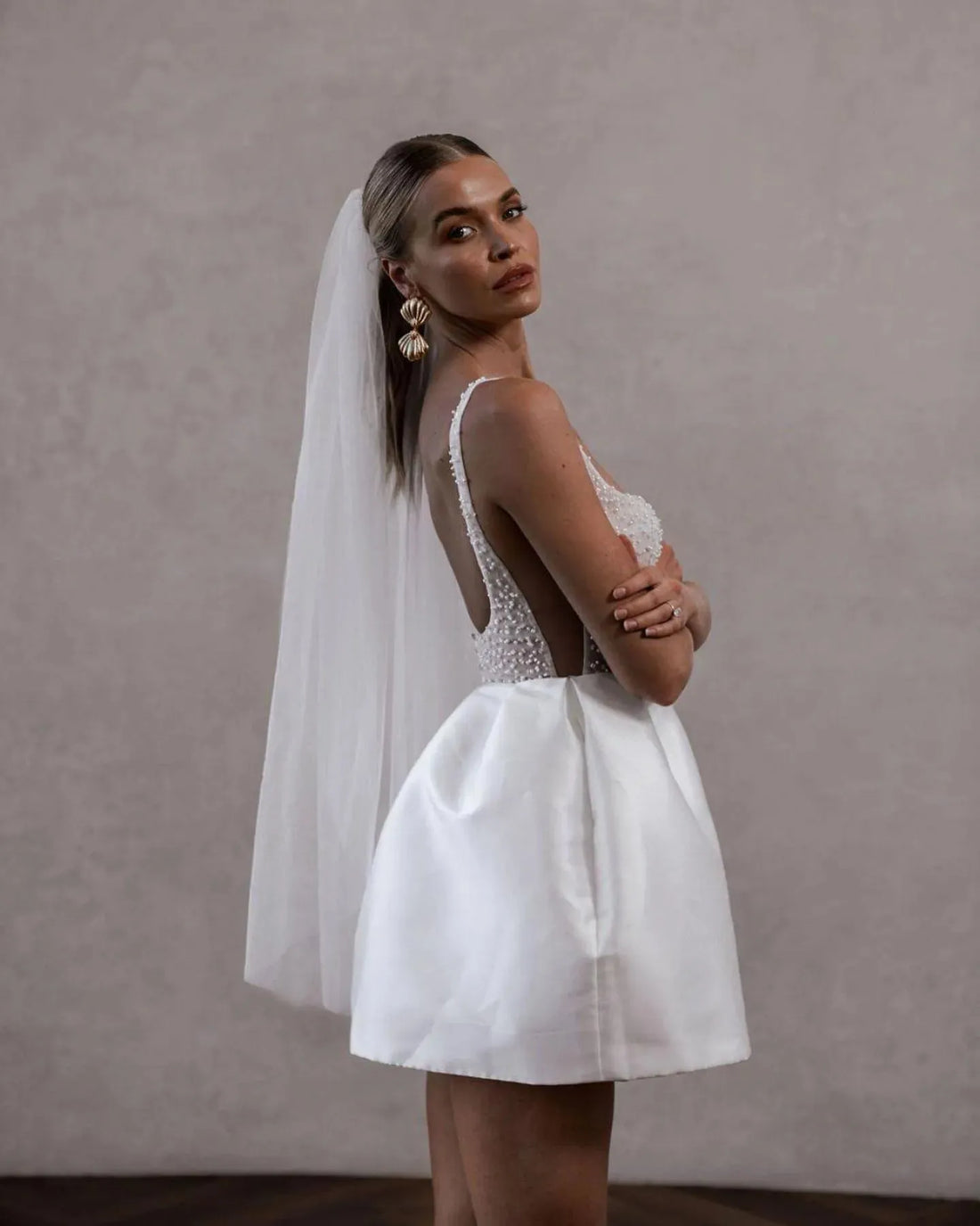 Modern Mini Ball Gown High Waist White Wedding Dress Square Collar Pearls Spaghetti Strap Sexy Backless With Button Wedding Gown Same As Picture Short Wedding Dress