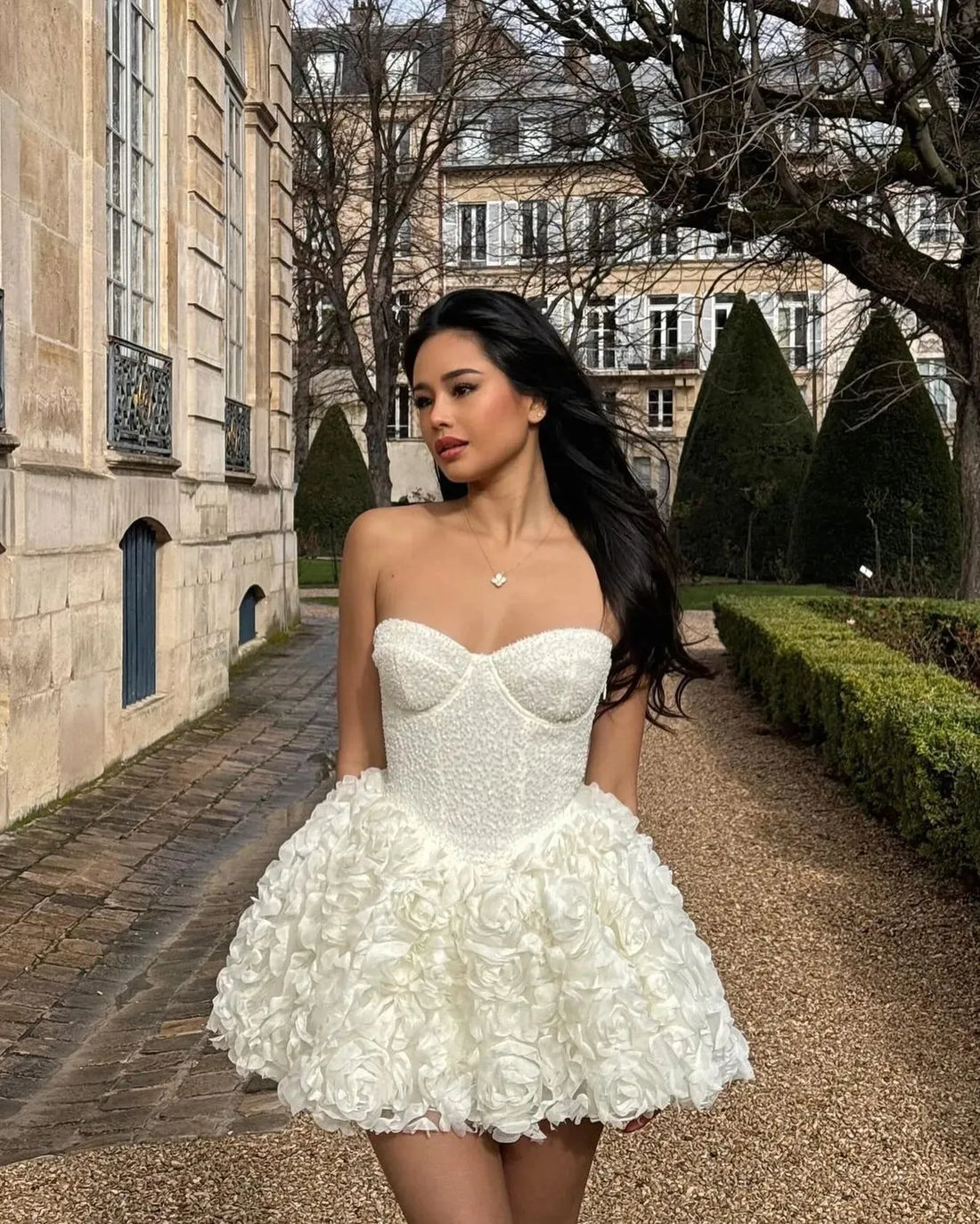 Sparky Sexy A-Line Mini Wedding Dresses 3D Flowers Sweetheart Sequins Short Bridal Gowns Vestidos De Novia Custom Made Short Wedding Dress