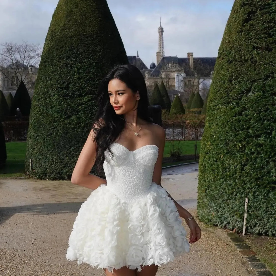 Sparky Sexy A-Line Mini Wedding Dresses 3D Flowers Sweetheart Sequins Short Bridal Gowns Vestidos De Novia Custom Made Short Wedding Dress