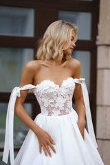 Abito da sposa corto con una gonna a una linea completa e cinturini caduti in raso Principessa moderno Vestido de novi Mermaid Court Train maniche bianche abiti da sposa