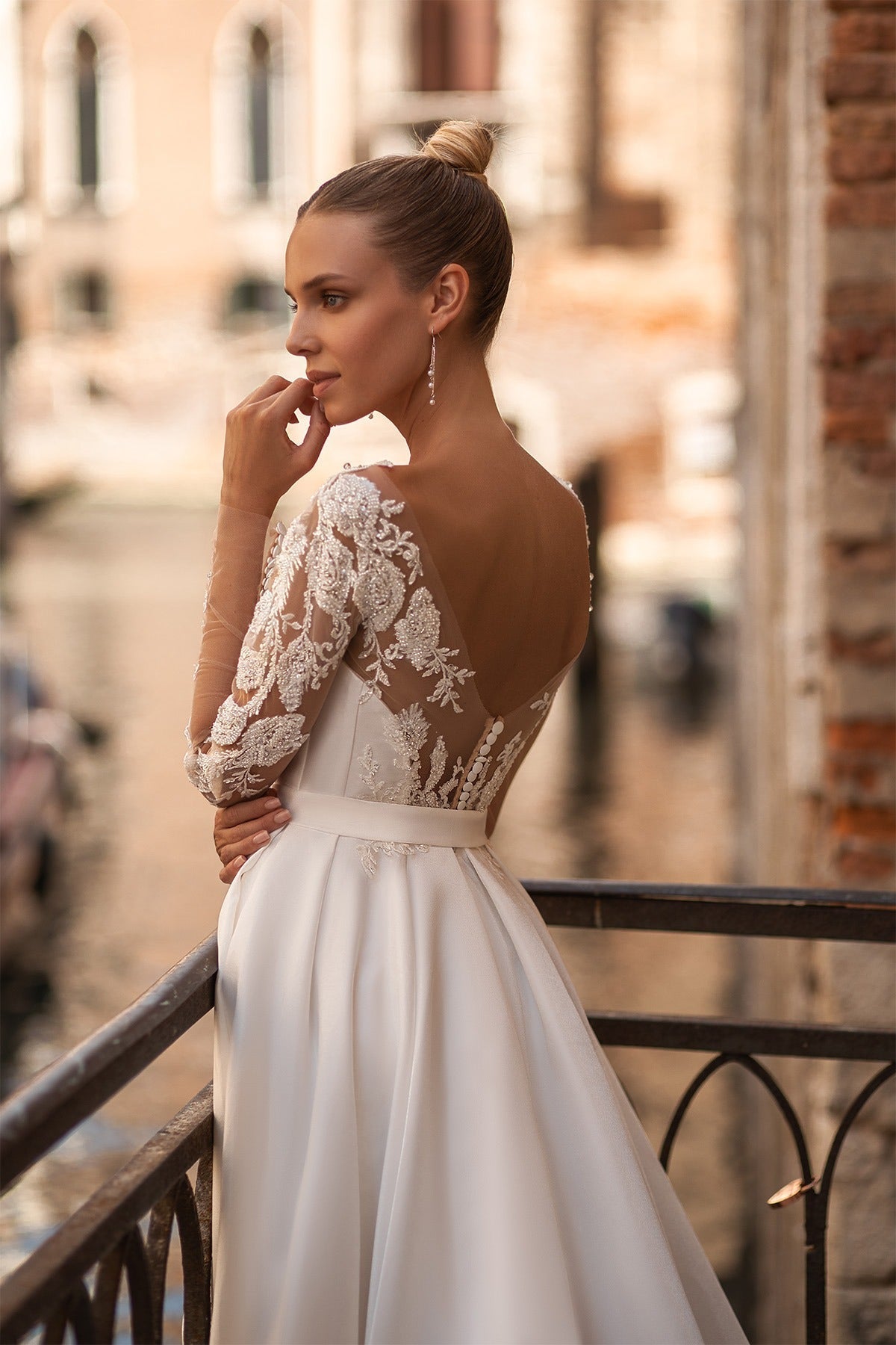 Abito da sposa civile a colpa laterale sirena principessa vestido de novi abito moderno abito da campo da prua raso