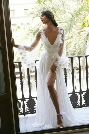 Elegant A-Line Wedding Dress Women Open Back Long Sleeve V-Neck Chiffon Split 3D Flower Bridal Gown Sweep Train Vestido De Noiva ivory