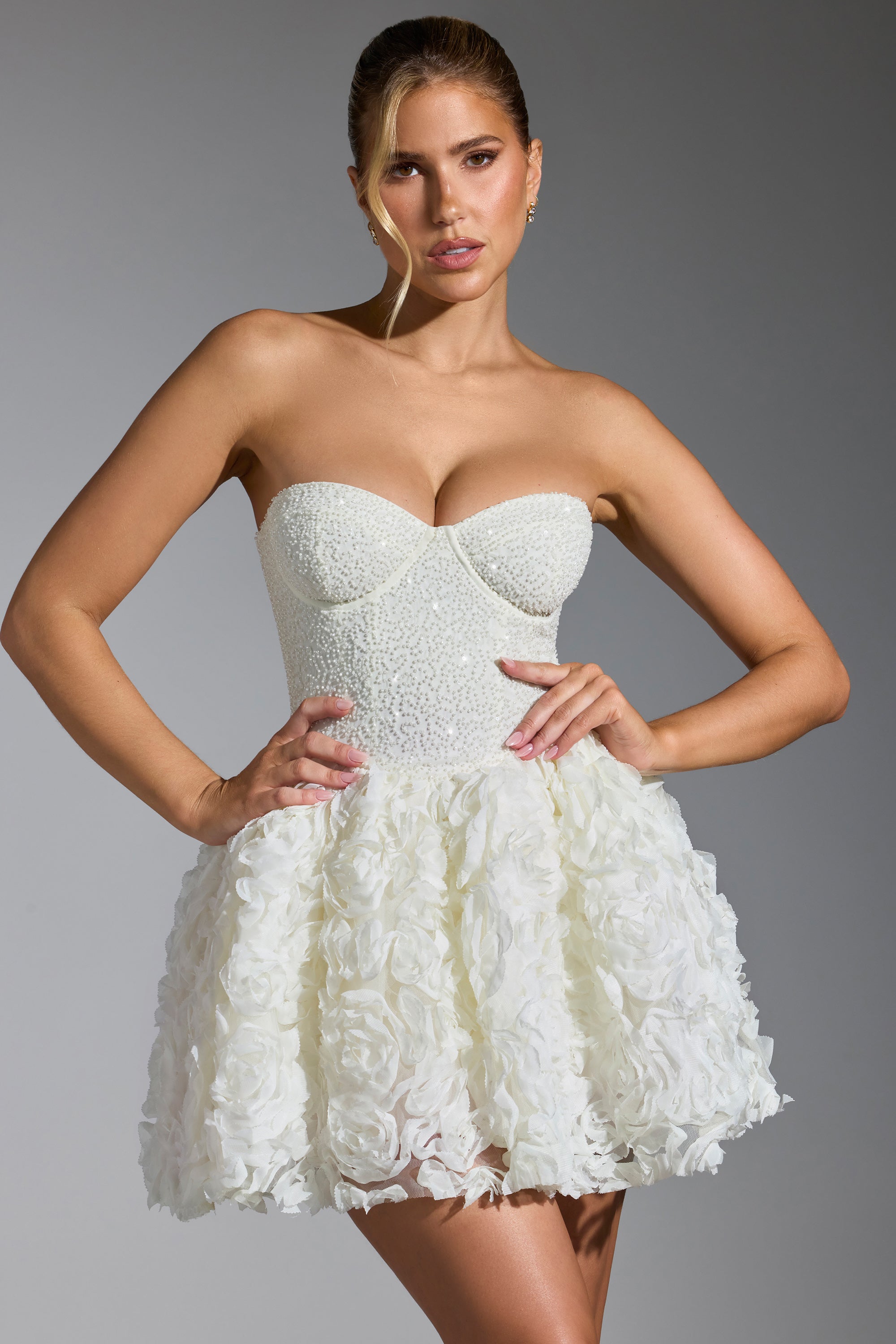 Scintilla sexy mini abiti da sposa a-line 3d flowers paiugne da sposa corta abiti da sposa vestidos de nolia personalizzato made