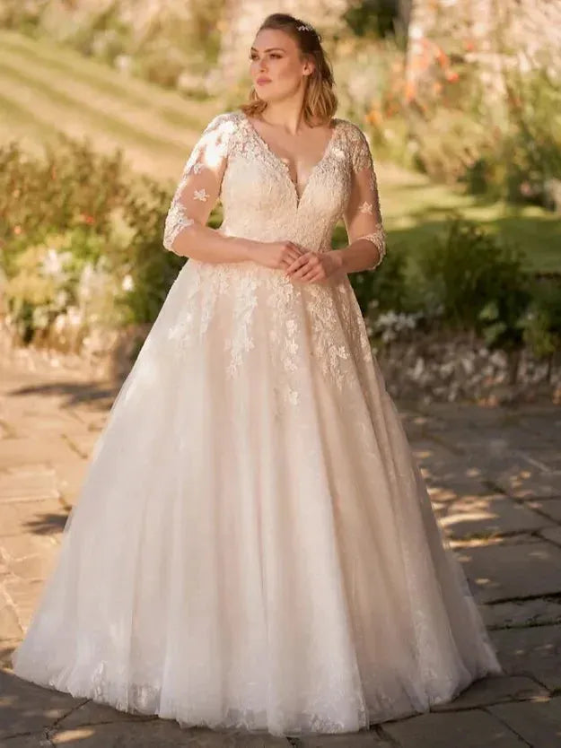 Boho Tulle Wedding Dress Princess A-Line V-Neck 3/4 Sleeves Bride Party Appliques Illusion Backless Lace Up Bridal Gown Champagne Boho