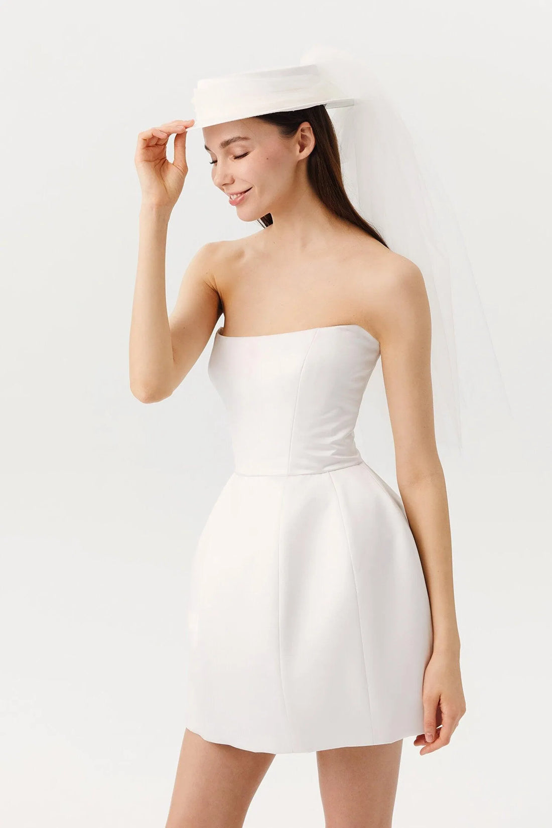 Short Formal Sleeveless Modern Satin Princess Bow Court Train Wedding Dress Vestido De Novia Dress Mermaid Gown Satin