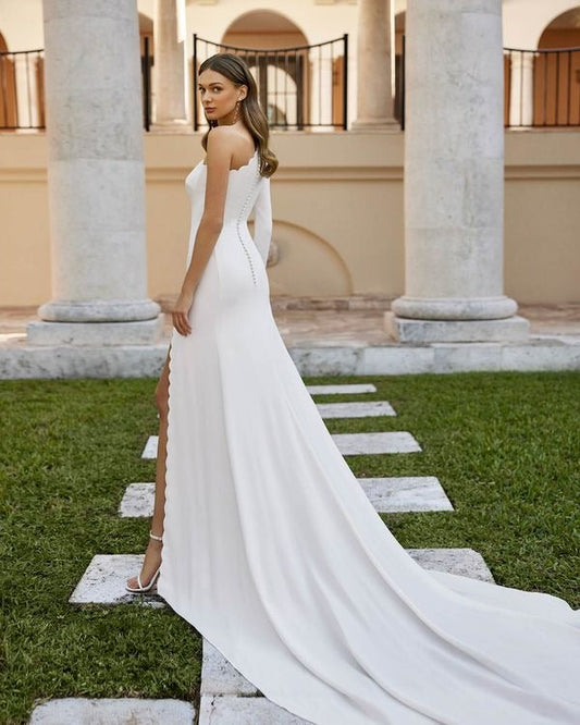 Scollatura asimmetrica e gonna con un abito da sposa a fessura anteriore sirena satinata vestido de nolia abito da sposa moderno moderno prua