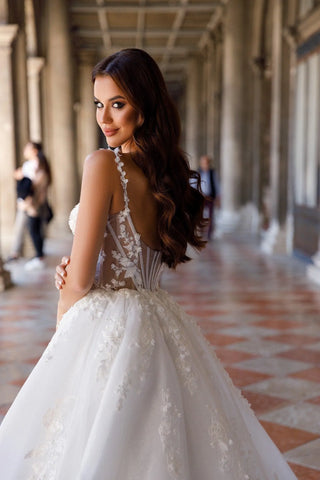 Square Neck Lace Appliqued Bridal Gown For Women Illusion Beach Fluffy Mopping Wedding Dresses Light Robe Bride Dresses