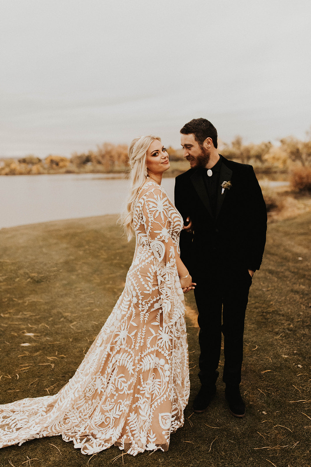 Vestido de novia de dos piezas con encaje y mangas largas de murciélago, envío directo, talla grande, hecho a medida, estilo sirena, rústico, espalda abierta, estilo bohemio 