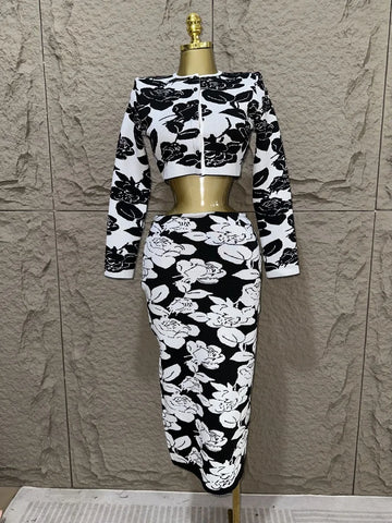 Women bandage jacquard knitted set, black and white flower jacquard short top, hip wrap skirt two-piece set