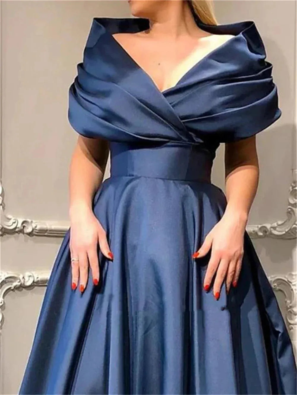 Gorgeous Silk Satin Ball Gown Prom Dress Elegant Dark Blue Evening Dress Off The Shoulder Floor Lenght فستان سهرة