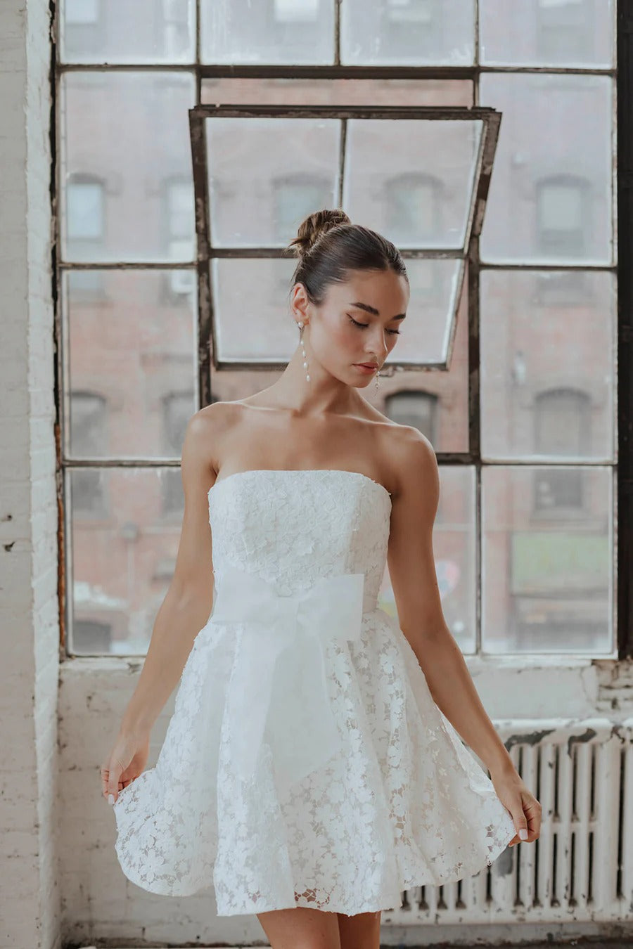 Semplice abito da sposa in pizzo bianco vestido de novi abito da treno in raso abito da sposa da sposa