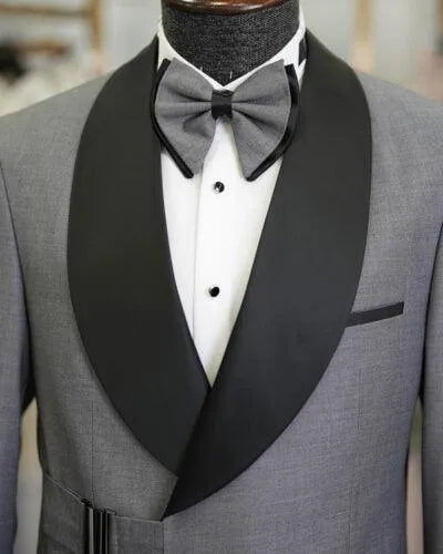New Ivory Men Tuxedo Blazer with Buckle Custom Made Costume Homme Pants in Black/Ivory Fashion Man Prom Suits 2 Pieces
