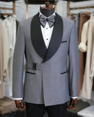 New Ivory Men Tuxedo Blazer with Buckle Custom Made Costume Homme Pants in Black/Ivory Fashion Man Prom Suits 2 Pieces
