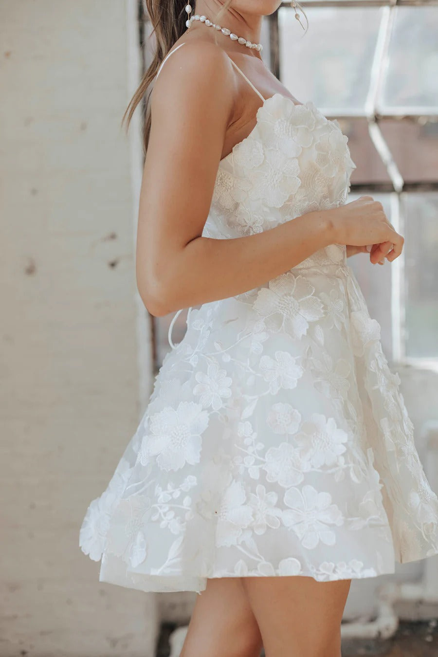 Petali bianchi 3d abito da sposa vestido de novi treno abito semplice abito da sposa raso satinato campo