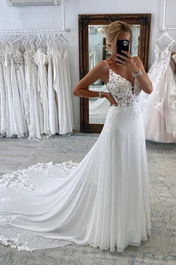 Lace Boho Wedding Dresses V Neck Spaghetti Straps A Line Bride Dresses Floor Length Chiffon Wedding Gowns