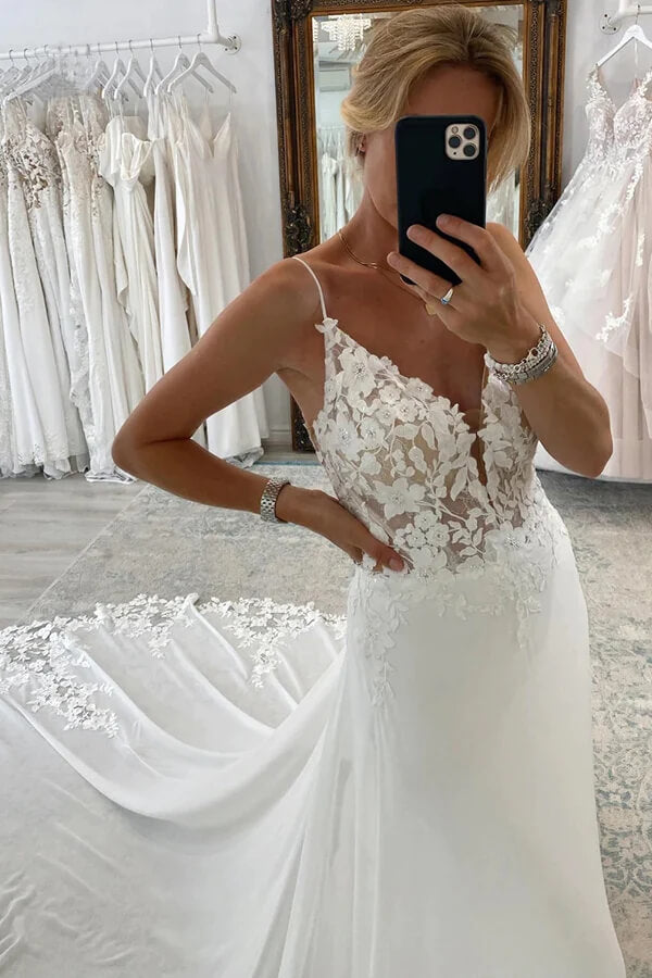 Lace Boho Wedding Dresses V Neck Spaghetti Straps A Line Bride Dresses Floor Length Chiffon Wedding Gowns