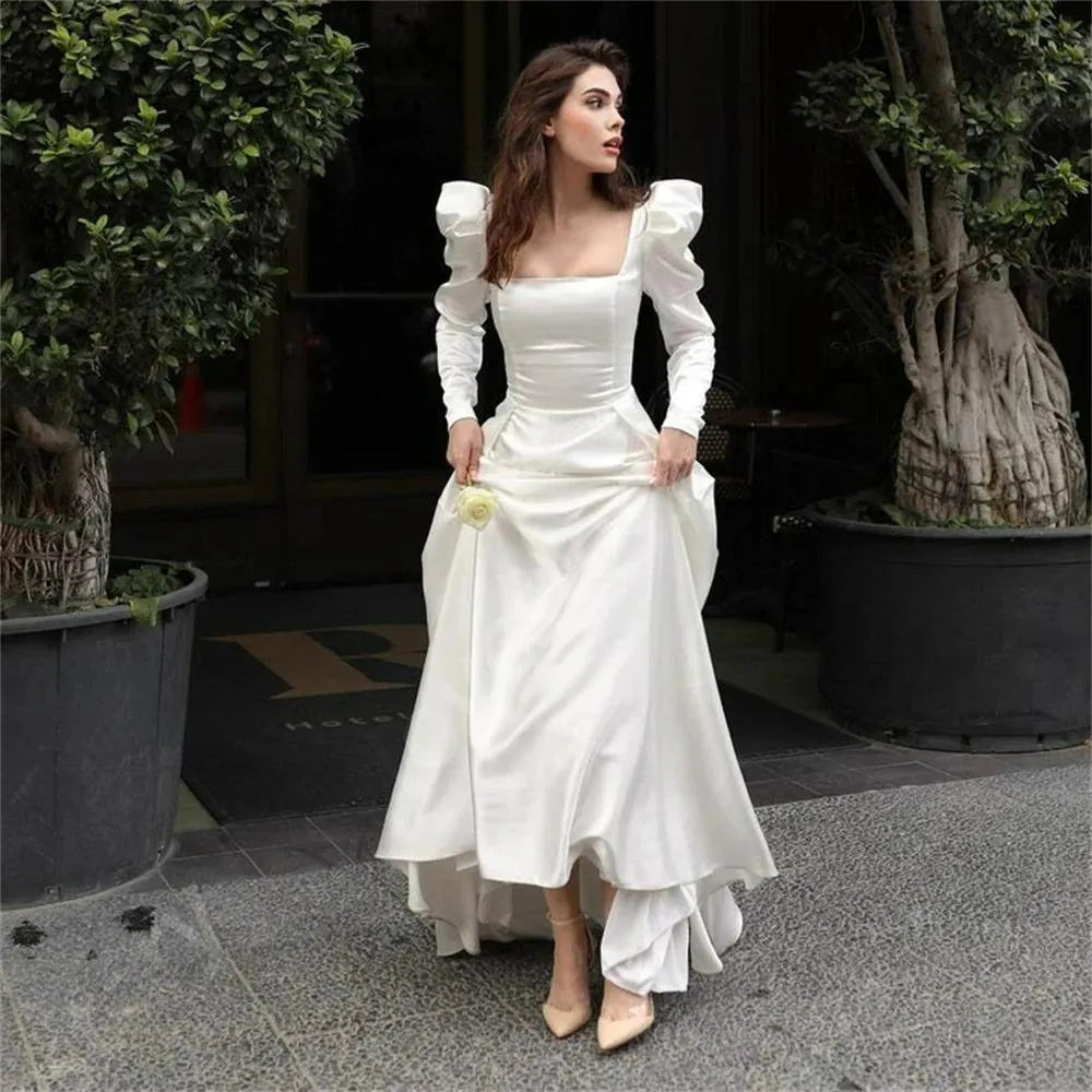 Satin Princess Wedding Dress A Line Square Neck Bride Dresses Long Sleeve Lace Up Back Party Gowns Ivory Satin