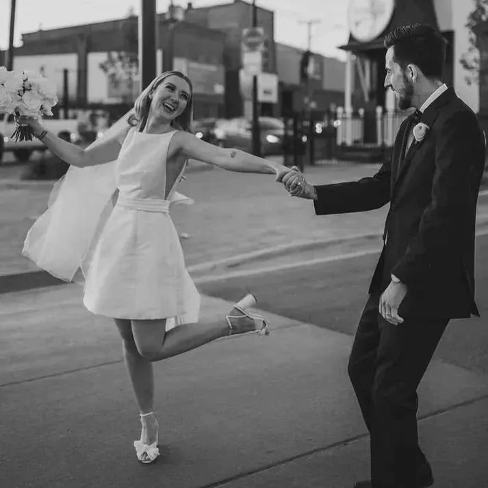 Simple Sleeveless Short Mini Satin Wedding Dress With Belt A Line Backless Bridal Gown Above Knee Custom Made White Satin Short Wedding Dress