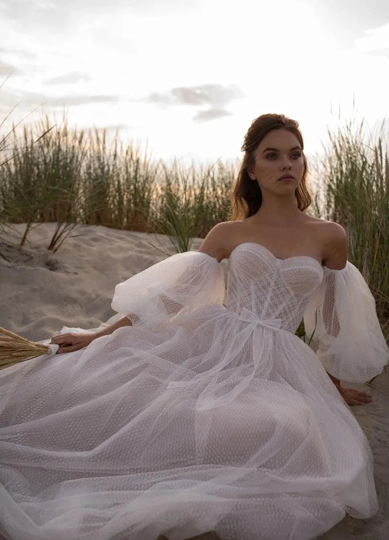 Pastrol A-line Tulle Wedding Gown for Bride Simple Illusion Puff Full Sleeve Bridal Dress Women Open Back Vestido De Novia champagne