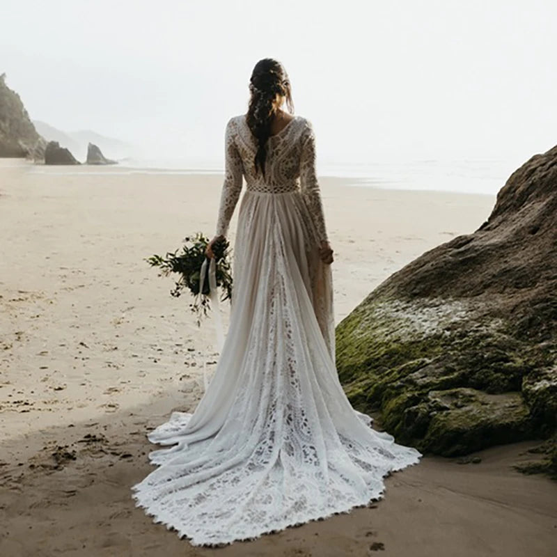 Customized Hippie Boho Beach Elopement Backless Wedding Dress Chiffon Long Sleeves Big Size Photoshoot V Neck Lace Bridal Gown