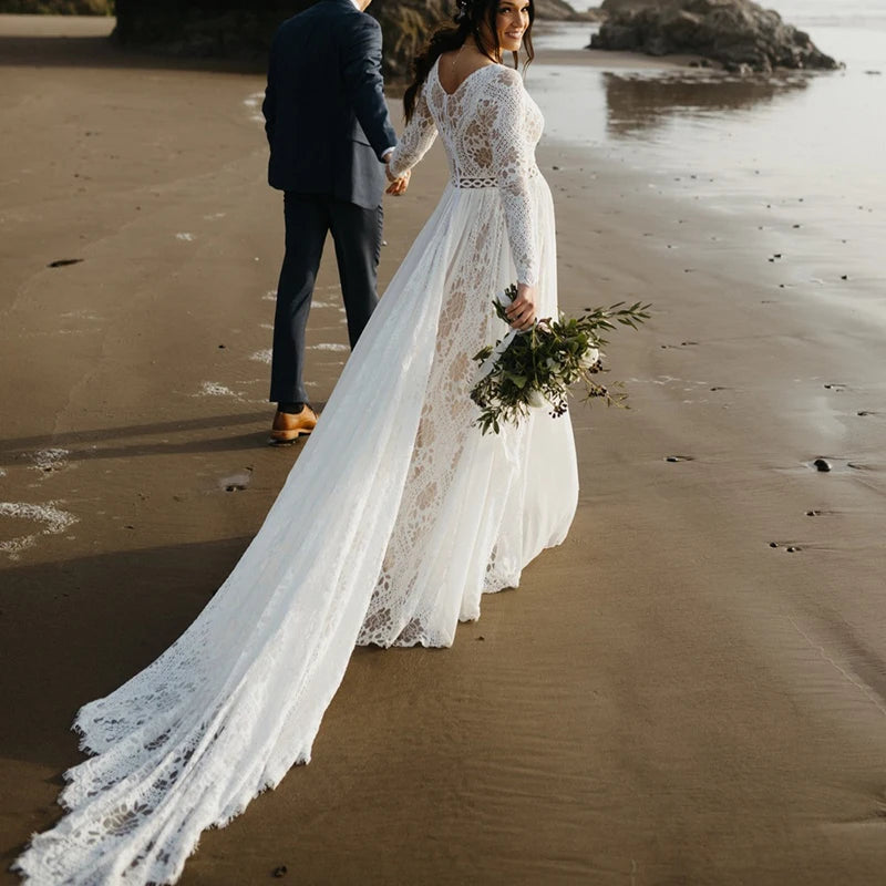 Customized Hippie Boho Beach Elopement Backless Wedding Dress Chiffon Long Sleeves Big Size Photoshoot V Neck Lace Bridal Gown