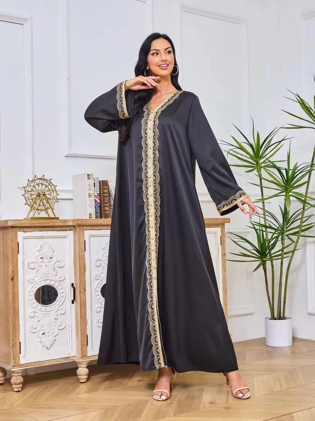 Modest Fashion Turkish Long Dresses Islamic Clothing For Women Embroidery Full Sleeve V-Neck Sashes Muslim Abaya Black Dress