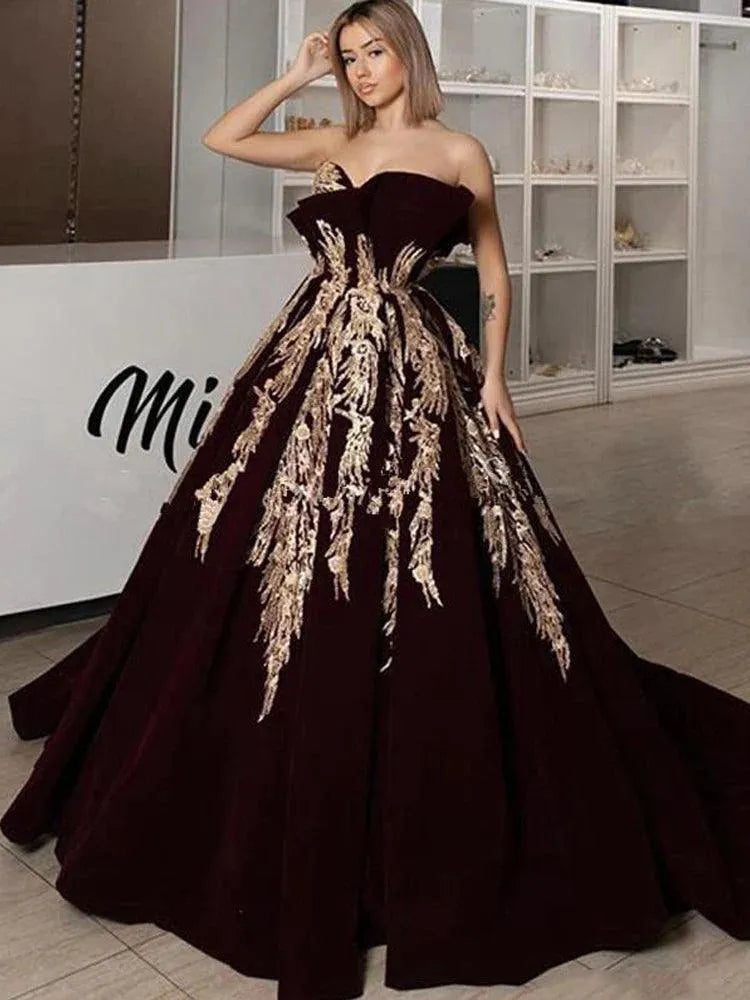 Caftan Evening Dress Burgundy Velvet A Line Prom Dresses Arabic Gold Lace Applique Ruched Dubai Formal Party Gowns