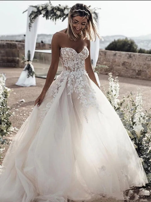 Vestido de novia sexy con escote en forma de corazón, apliques, espalda descubierta, cola larga, sin mangas, elegante vestido de novia para mujer, vestido de novia 2024 