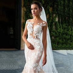 Robe de mariée Boho Loveress Sirène appliques en dentelle sexy