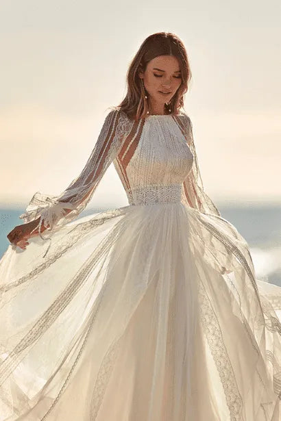 Beach Boho Lace Tulle A-line Wedding Dresses O Neck Long Sleeves Bride Dress Backless Elegant Custom Made Bridal Gown For Women Boho