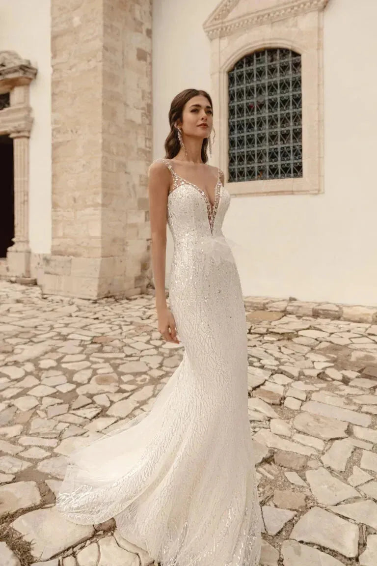 Sexy Deep V-neck Sleeveless Wedding Dress Sparkly Sequins Bride Robe Graceful Straight Long Bridal Gown Robe De Mariée