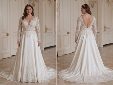 Luxuriöses Brautkleid für kurvige Braut, Designer-inspirierter Stil