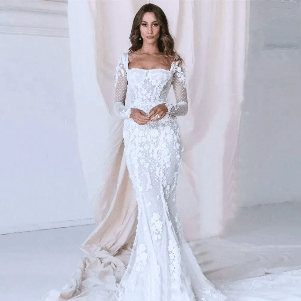 Sexy Mermaid Wedding Dresses Lace Flower Ball Gowns Long Sleeve Backless Buttons Sweetheart Court Train Formal Beach Party Gala Mermaid