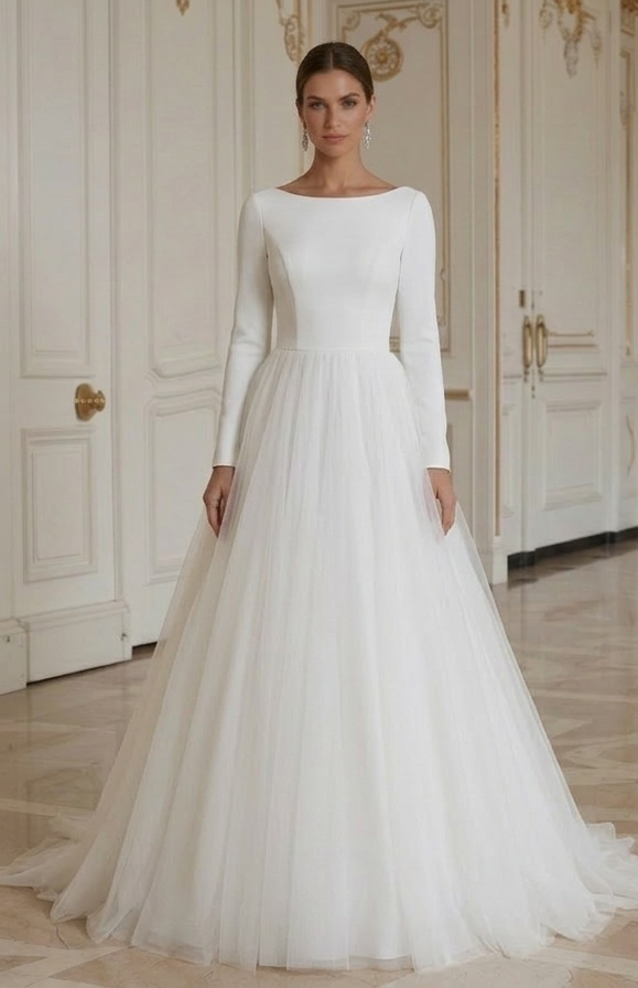Moderne minimalistische trouwjurk met tule lagen minimalistisch