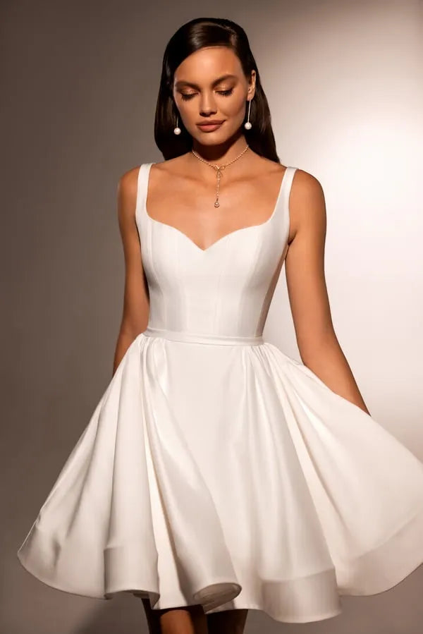 Simple Elegant Wedding Dresses V-Neck A-Line Mini Backless Bridal Gowns Pleats Bride Dress Solid Satin