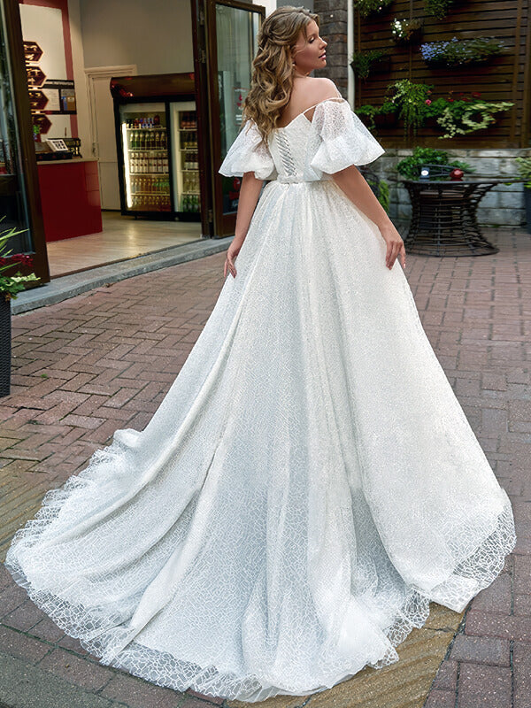 Plus Size Wedding Dresses For Bride Off The Shoulder Short Sleeves Bride Gowns Lace Up Sweep Train A-Line Robe De Mariée