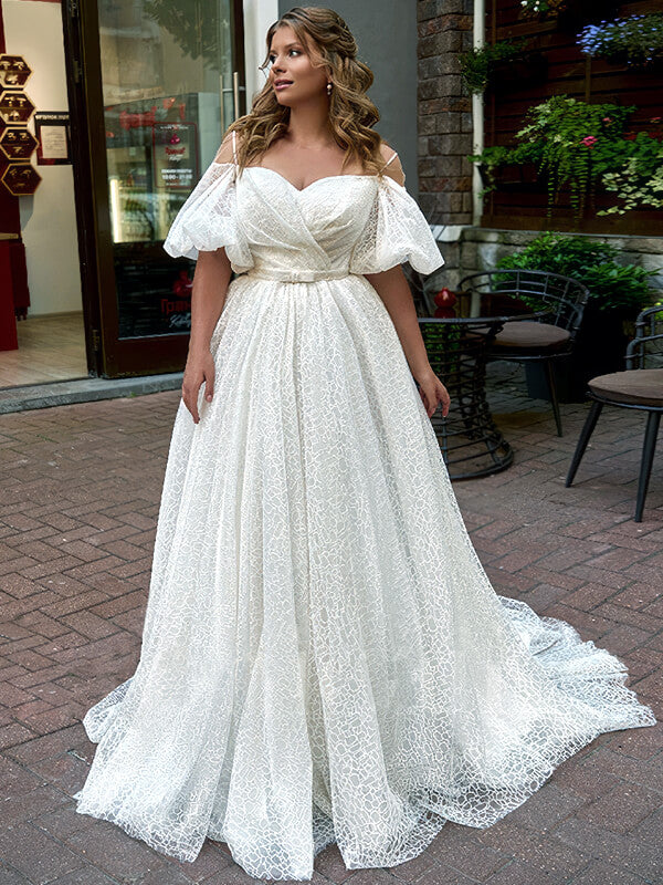 Plus Size Wedding Dresses For Bride Off The Shoulder Short Sleeves Bride Gowns Lace Up Sweep Train A-Line Robe De Mariée