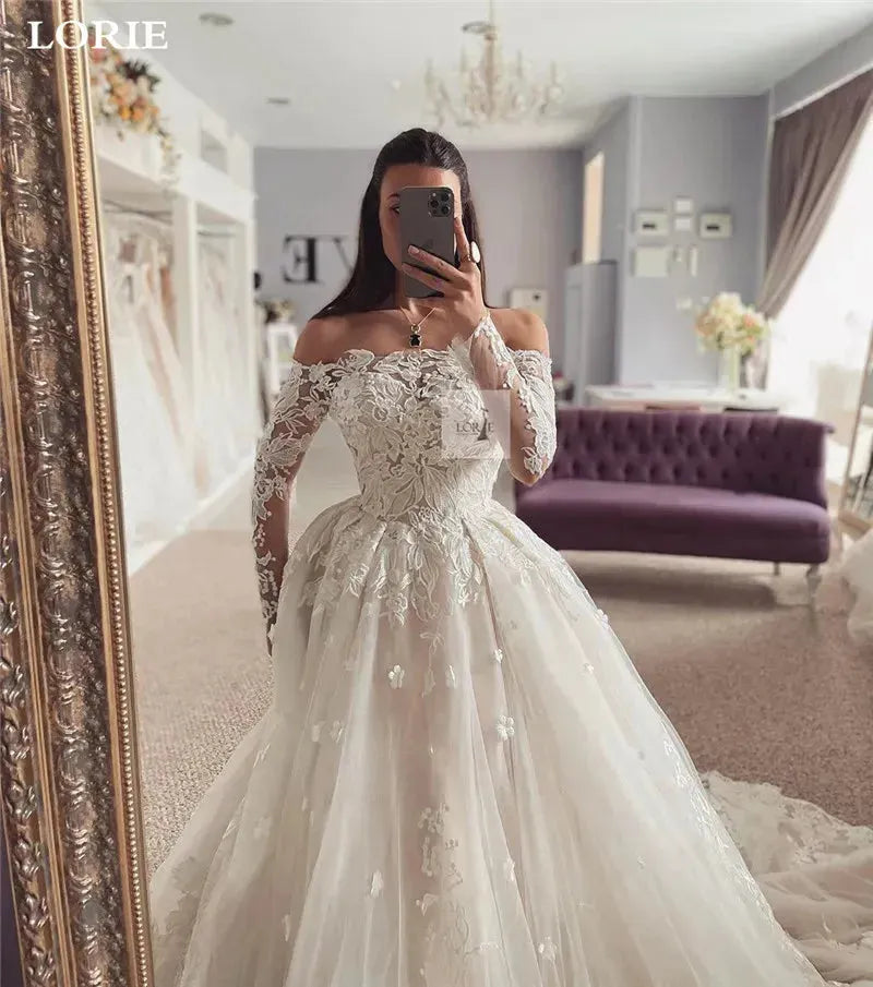 Lace Princess Wedding Dresses Long Sleeve Off The Shoulder Appliques Bride Gown vestidos de novia Wedding Ball Gowns Ivory