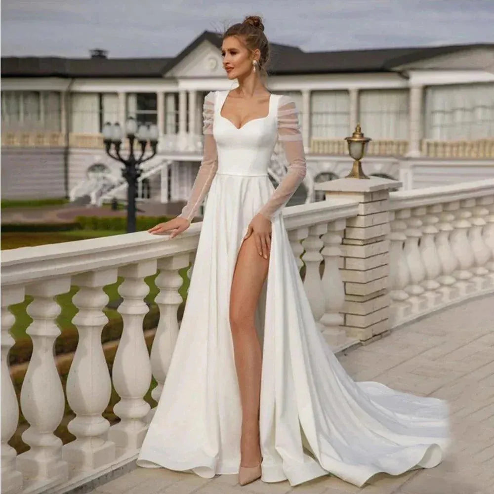 Beautiful Long sleeved Mermaid Vent Wedding Dresses Elegant Satin Sweetheart Neck Bridal Dress Sexy Split White Wedding Gowns Beige 14W Mermaid