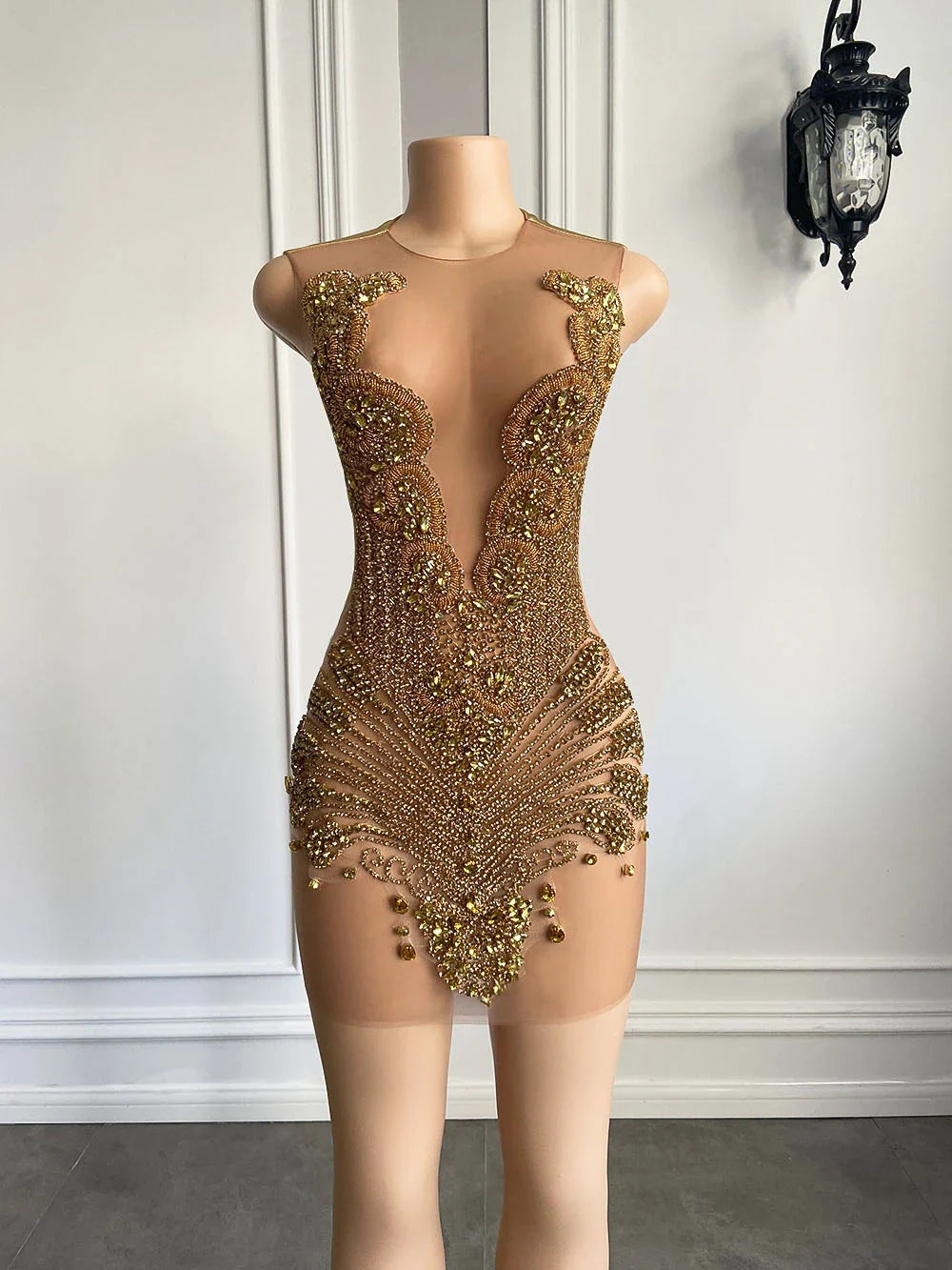 Sexig ren se genom Black Girl Short Prom Dress Golden Diamond Luxury Pärled Crystals Women Cocktail Party Gowns för födelsedag